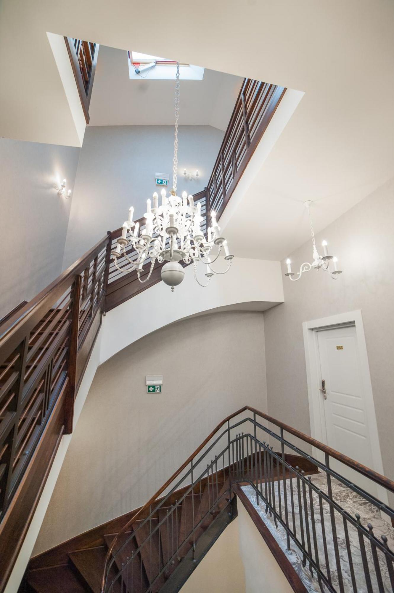 Vinfort Aparthotel Krakau Exterior foto